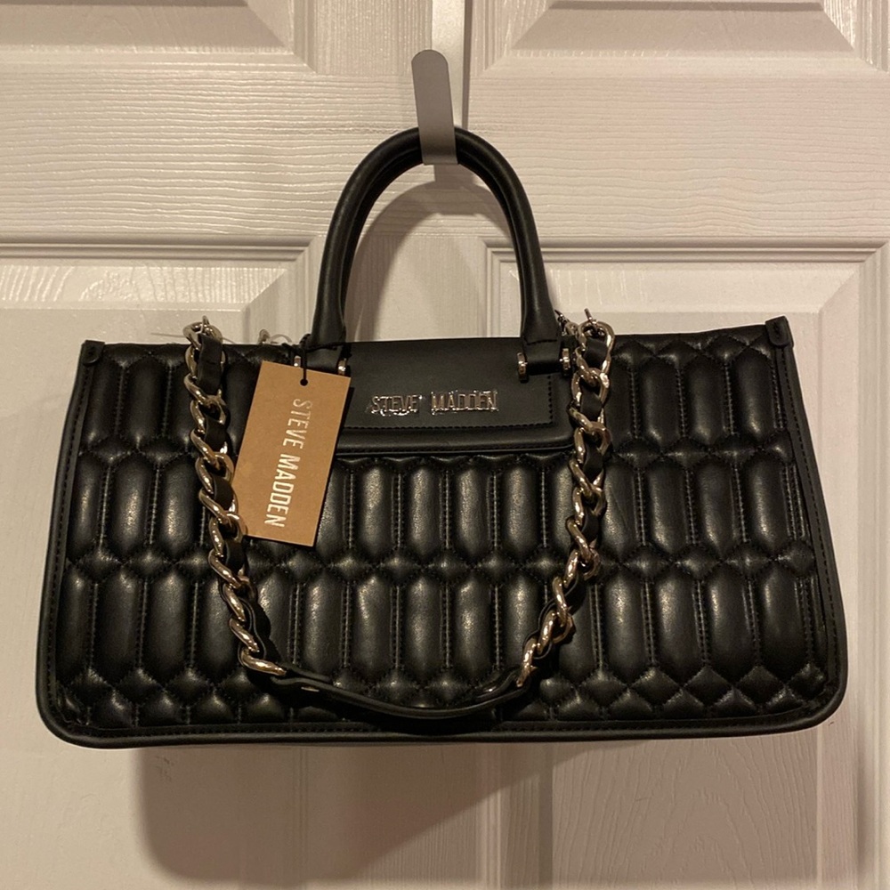 BNWT STEVE MADDEN BJover Black Shoulder Chain Strap Bag